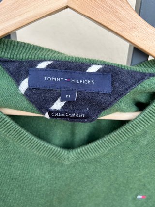 Vendo jersey de Tommy Hilfiger para hombre