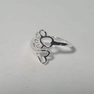 Anillo ajustable de plata infinito y huella