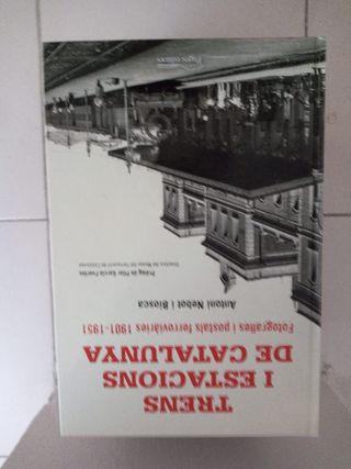 LLIBRE TRENS I ESTACIONS DE CATALUNYA