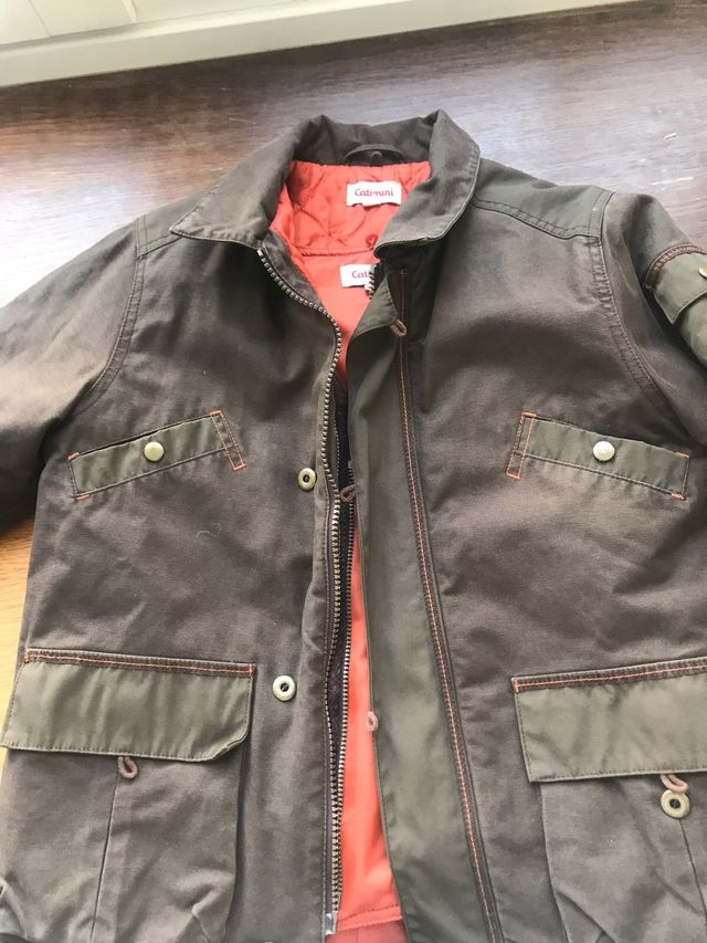 Abrigo con chaleco desmontsble interior 6 años