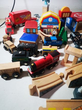 Tren madera juguete construcción