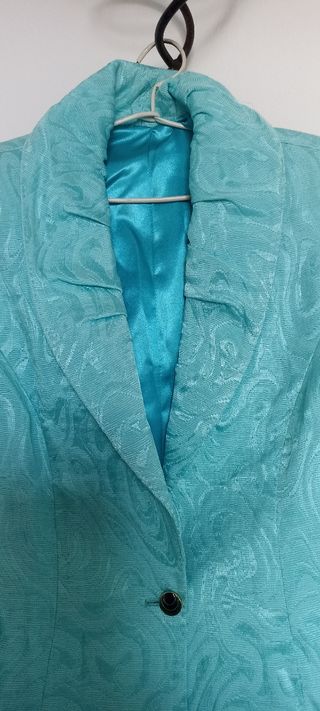 Traje chaqueta y falda