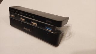 HUB USB MULTIPUERTO USB PS4 SLIM 