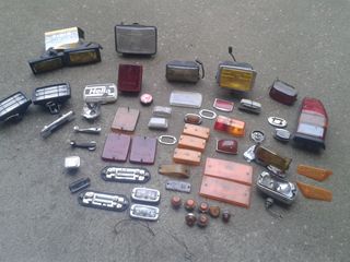 TULIPAS Y FAROS DE COCHE CLASICOS Y MAS ACESORIOS