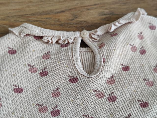 Conjunto pantalón y camiseta para bebé