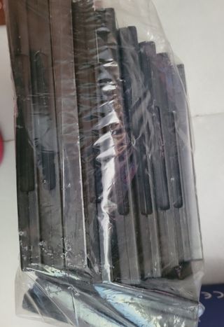 MÁS DE 45 CARÁTULAS DE CD Y DVD NUEVAS.