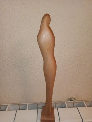 Escultura madera  arte future