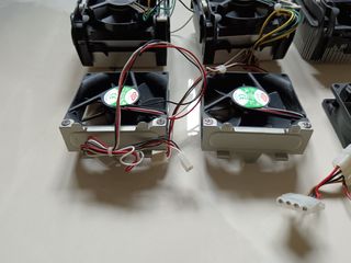 Lote de disipadores cpu Intel y ventiladores