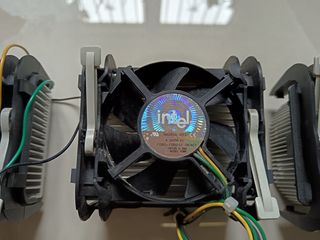 Lote de disipadores cpu Intel y ventiladores