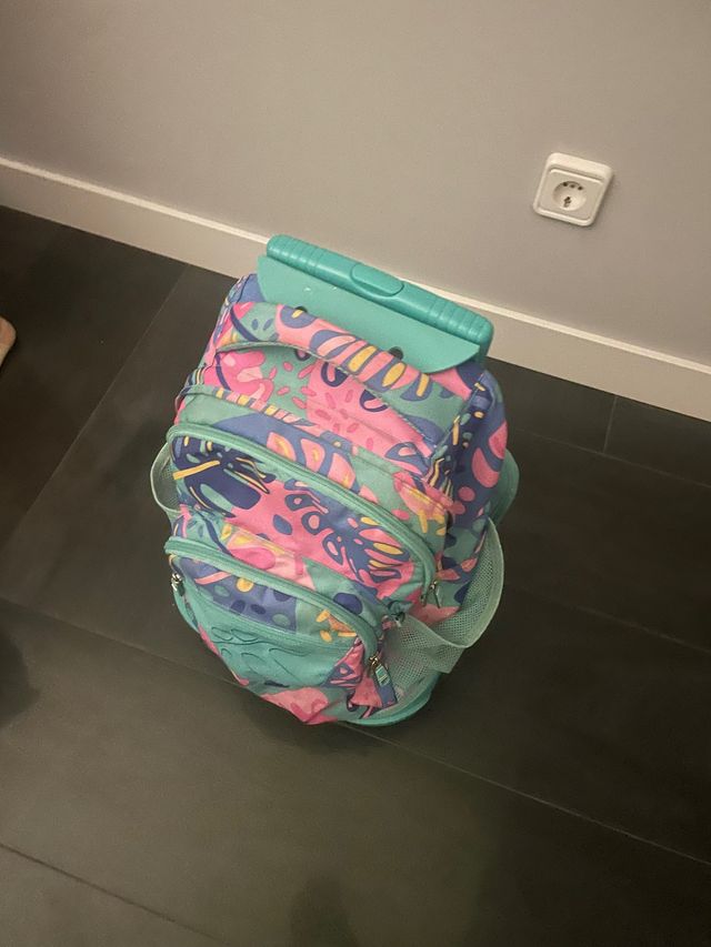mochila totto rueda grande
