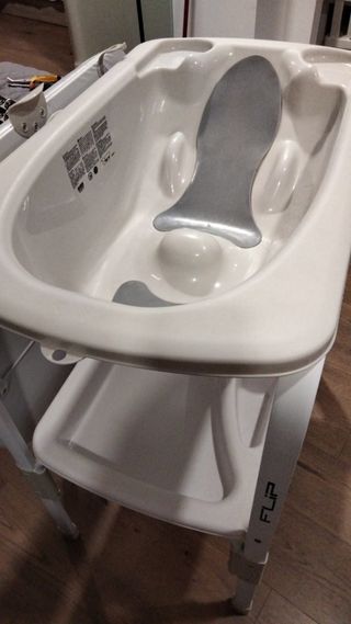 Cambiador - bañera bebés FLIP JANÉ