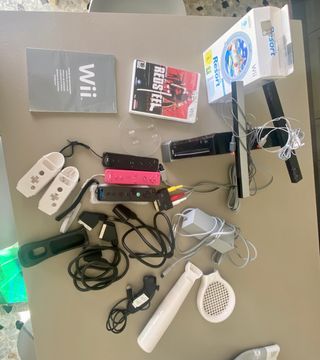 NINTENDO WII CONSOLE e BALANCE BOARD