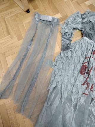 Disfraz de novia zombi infantil