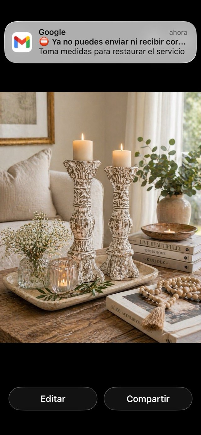 Candelabros vintage de resina con pátina