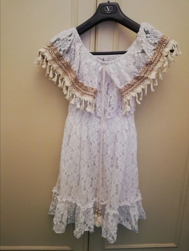 Romantico abito in pizzo