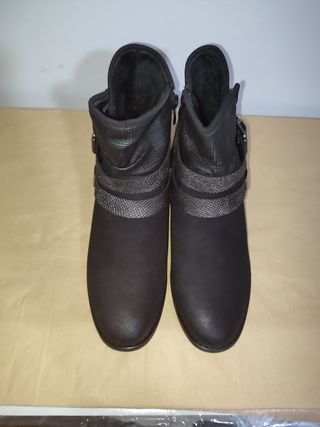 Botines mujer negro Graceland Deichmann. Talla 38