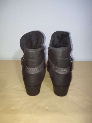 Botines mujer negro Graceland Deichmann. Talla 38