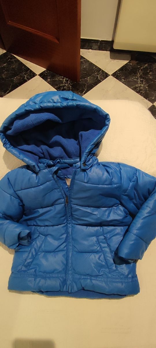 Vuelta al cole.Cazadora de niños Cazadora de la ta