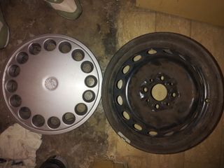 Cerchi in ferro e copricerchi da 14 alfa romeo