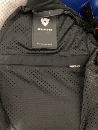 Chaqueta de moto de verano Revit 