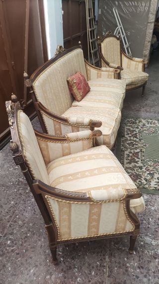 Set di divani vintage antichi