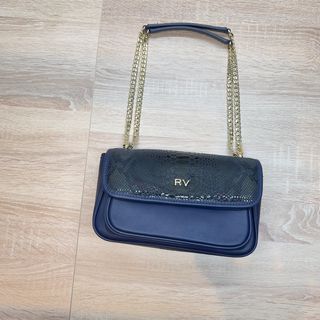 Bolso Roberto Verino pequeño piel estilo serpiente