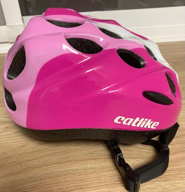 CASCO MARCA CATLIKE INFANTIL NIÑA BICI O PATINES