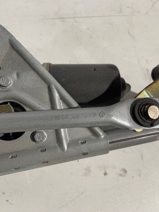 Limpia parabrisas clk w209