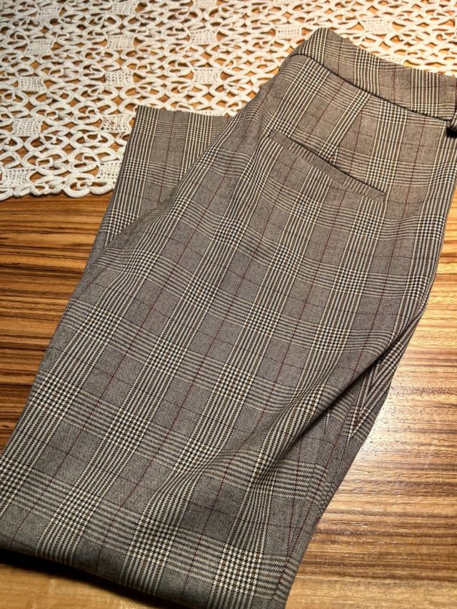 Pantaloni eleganti Zara