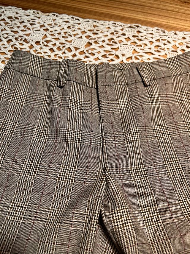 Pantaloni eleganti Zara