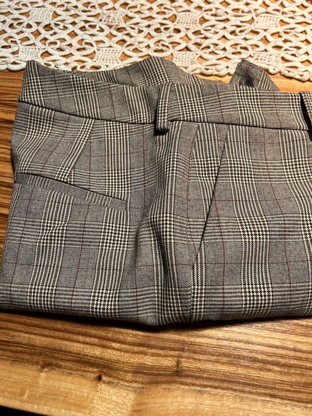 Pantaloni eleganti Zara
