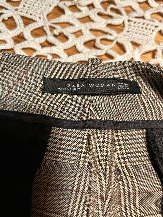 Pantaloni eleganti Zara