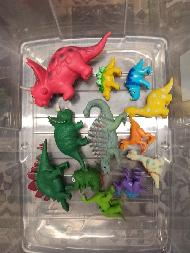 LOTE dinosaurios niños