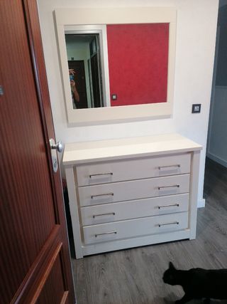 cómoda + espejo