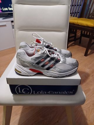 Zapatillas adidas autenticas #41 y medi