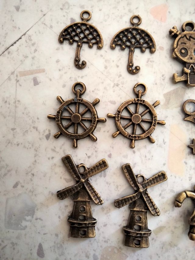 6 coppie ciondoli vintage per orecchini