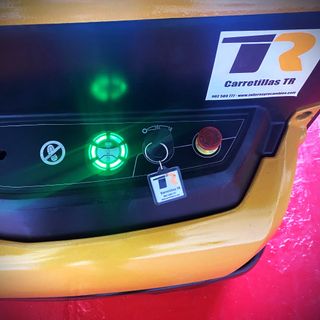 APILADOR CAT 1200 KG