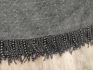 Preciosa falda con borlas para nochevieja mango