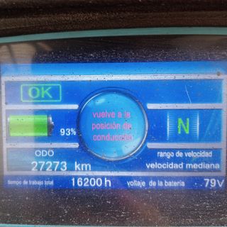 CARRETILLA ELECTRICA TRICICLO 1800 KG BYD