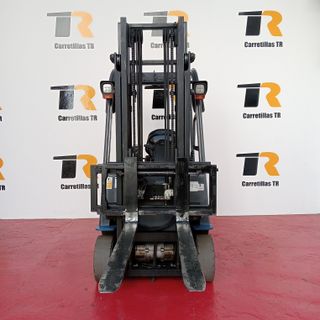 CARRETILLA ELECTRICA TRICICLO 1800 KG BYD