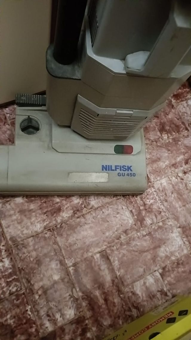 Battitappeto aspirapolvere