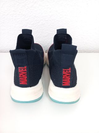 Deportivas Marvel T.37