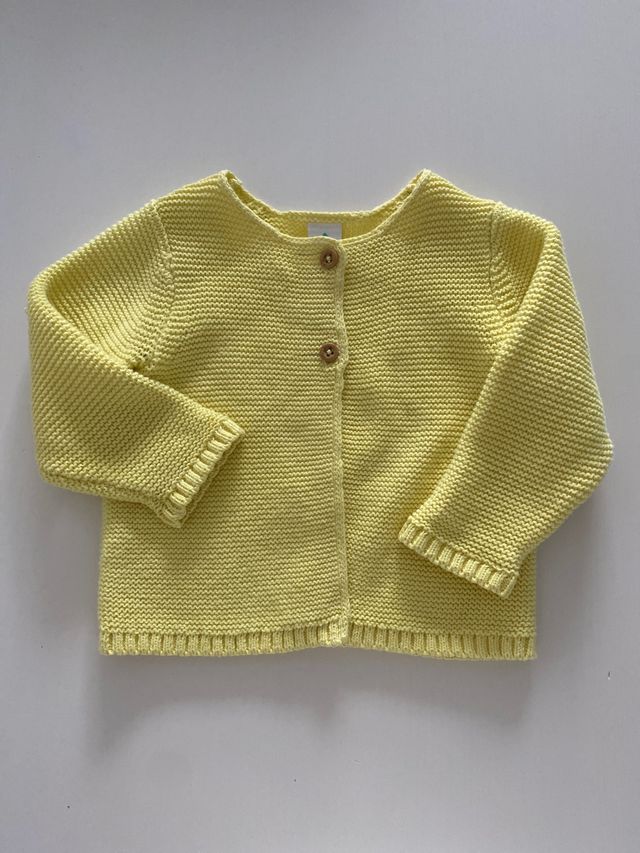 Chaqueta como nueva, 6 meses