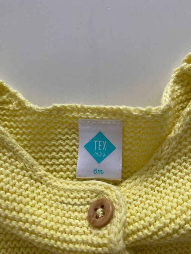 Chaqueta como nueva, 6 meses