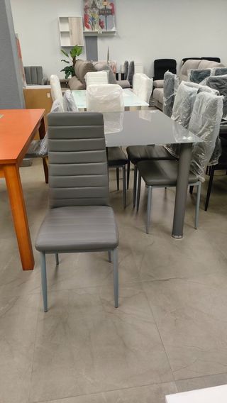SUPER CONJUNTO MESA CRISTAL +4 SILLAS