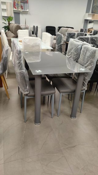 SUPER CONJUNTO MESA CRISTAL +4 SILLAS
