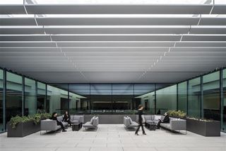 "Trabajar bien sentado", de Andreu World