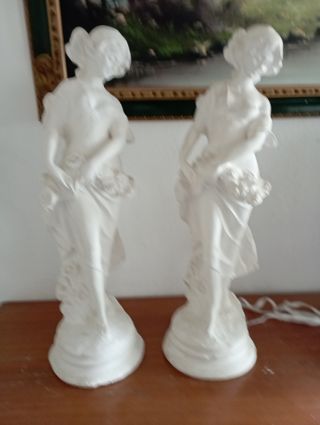 Statue in gesso