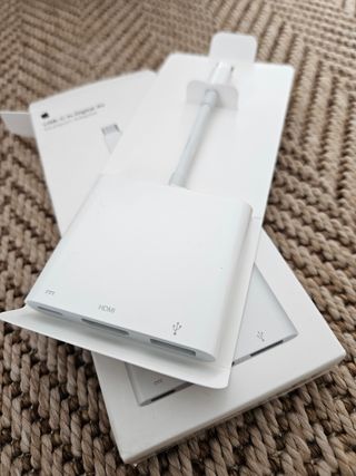 USB C to Digital AV Apple