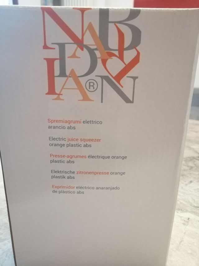 Spremiagrumi elettrico